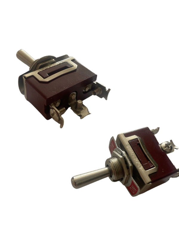 Switch Codillo 20a 3p Con Tornillo, On-Off-On